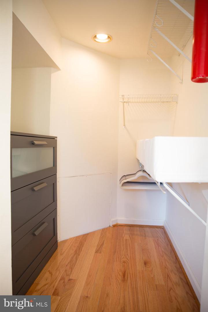 244 10TH ST NE, WASHINGTON, District Of Columbia 20002, 2 Bedrooms Bedrooms, ,2 BathroomsBathrooms,Residential,For sale,244 10TH ST NE,DCDC2204028 MLS # DCDC2204028
