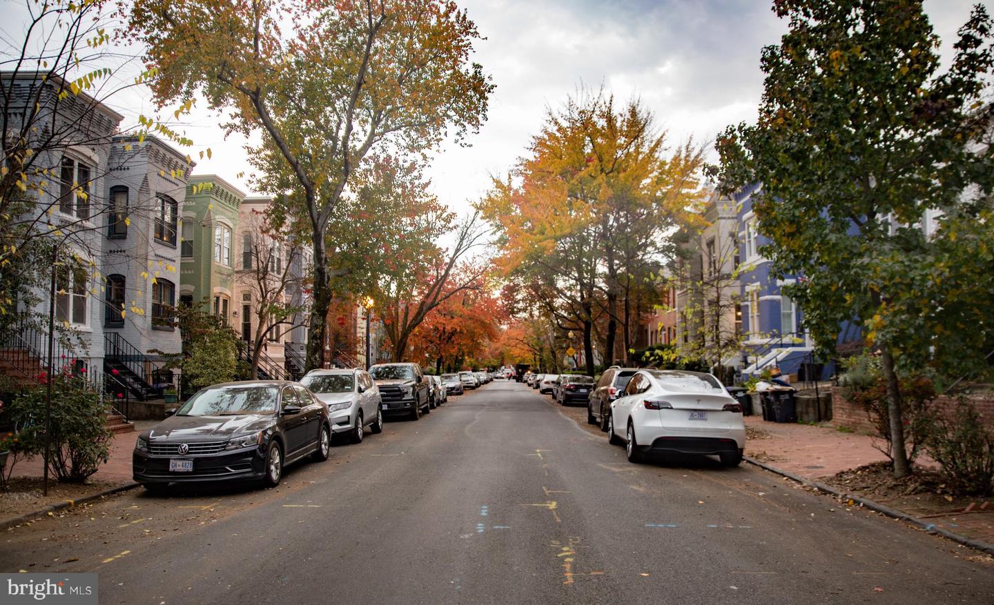 244 10TH ST NE, WASHINGTON, District Of Columbia 20002, 2 Bedrooms Bedrooms, ,2 BathroomsBathrooms,Residential,For sale,244 10TH ST NE,DCDC2204028 MLS # DCDC2204028
