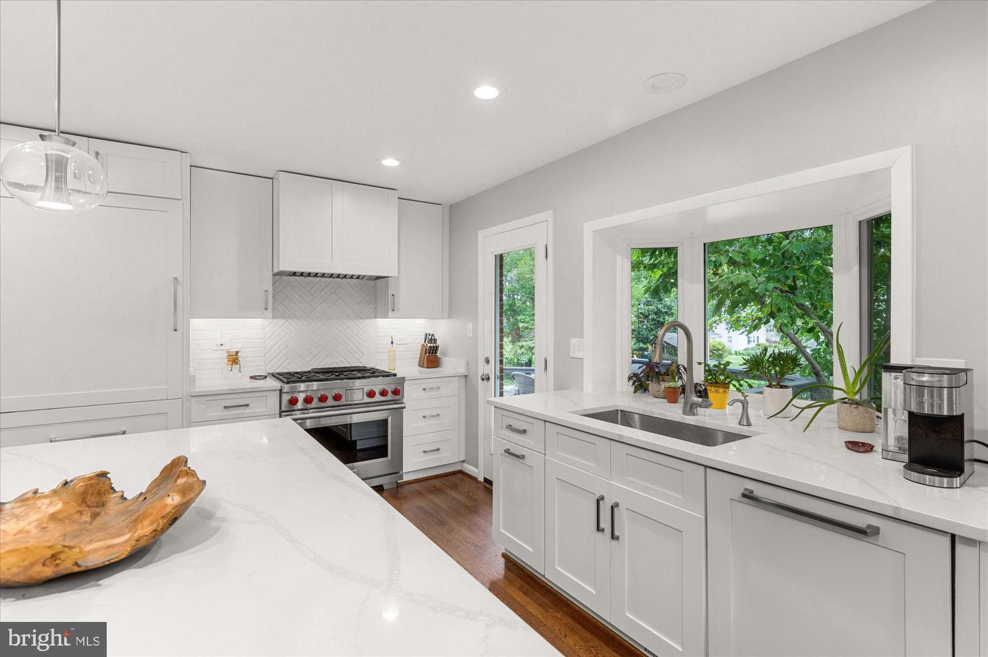 7107 TYNDALE ST, MCLEAN, Virginia 22101, 4 Bedrooms Bedrooms, ,3 BathroomsBathrooms,Residential,For sale,7107 TYNDALE ST,VAFX2245338 MLS # VAFX2245338