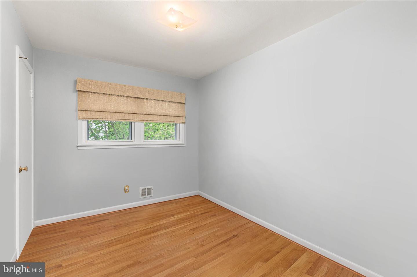 7107 TYNDALE ST, MCLEAN, Virginia 22101, 4 Bedrooms Bedrooms, ,3 BathroomsBathrooms,Residential,For sale,7107 TYNDALE ST,VAFX2245338 MLS # VAFX2245338