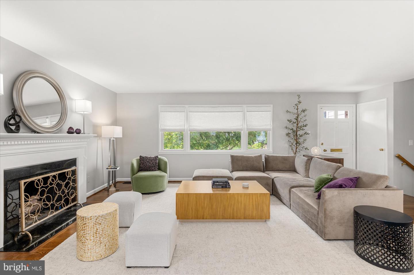7107 TYNDALE ST, MCLEAN, Virginia 22101, 4 Bedrooms Bedrooms, ,3 BathroomsBathrooms,Residential,For sale,7107 TYNDALE ST,VAFX2245338 MLS # VAFX2245338