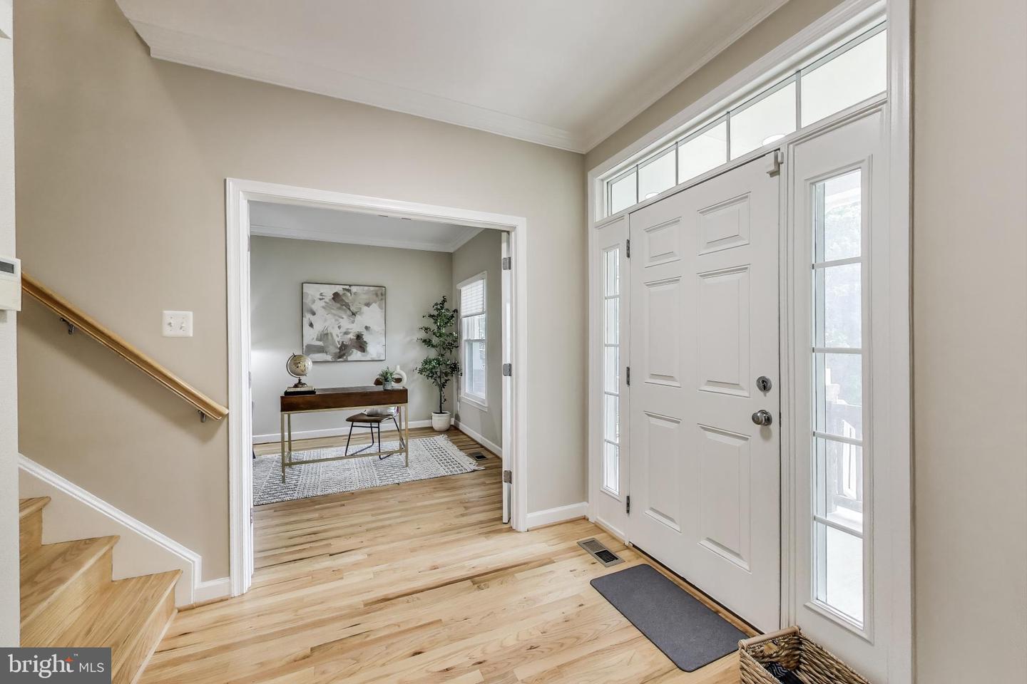 2177 S GLEBE RD, ARLINGTON, Virginia 22204, 4 Bedrooms Bedrooms, ,3 BathroomsBathrooms,Residential,For sale,2177 S GLEBE RD,VAAR2058688 MLS # VAAR2058688
