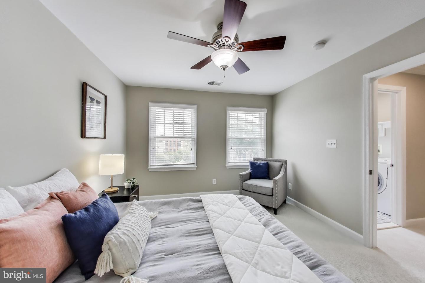2177 S GLEBE RD, ARLINGTON, Virginia 22204, 4 Bedrooms Bedrooms, ,3 BathroomsBathrooms,Residential,For sale,2177 S GLEBE RD,VAAR2058688 MLS # VAAR2058688