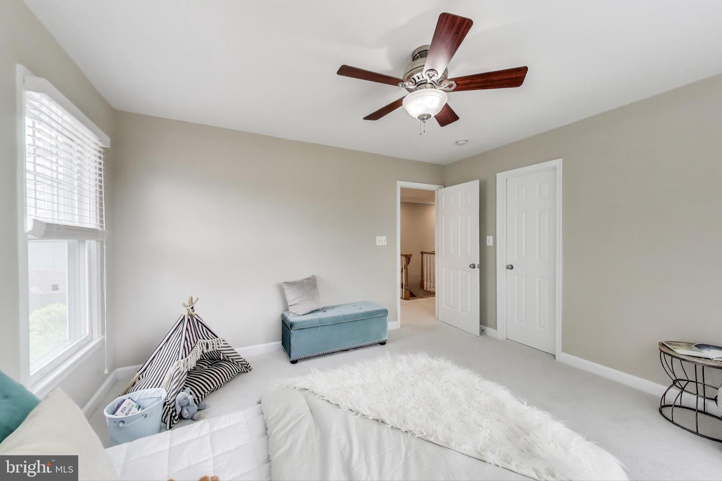 2177 S GLEBE RD, ARLINGTON, Virginia 22204, 4 Bedrooms Bedrooms, ,3 BathroomsBathrooms,Residential,For sale,2177 S GLEBE RD,VAAR2058688 MLS # VAAR2058688