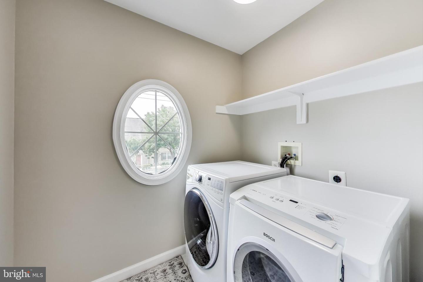 2177 S GLEBE RD, ARLINGTON, Virginia 22204, 4 Bedrooms Bedrooms, ,3 BathroomsBathrooms,Residential,For sale,2177 S GLEBE RD,VAAR2058688 MLS # VAAR2058688