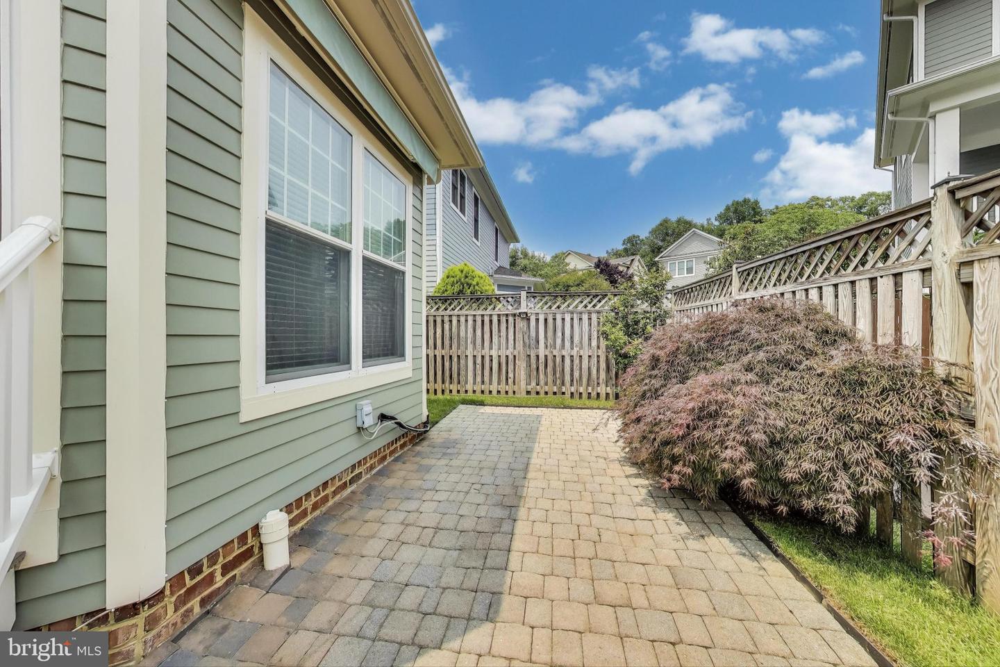 2177 S GLEBE RD, ARLINGTON, Virginia 22204, 4 Bedrooms Bedrooms, ,3 BathroomsBathrooms,Residential,For sale,2177 S GLEBE RD,VAAR2058688 MLS # VAAR2058688