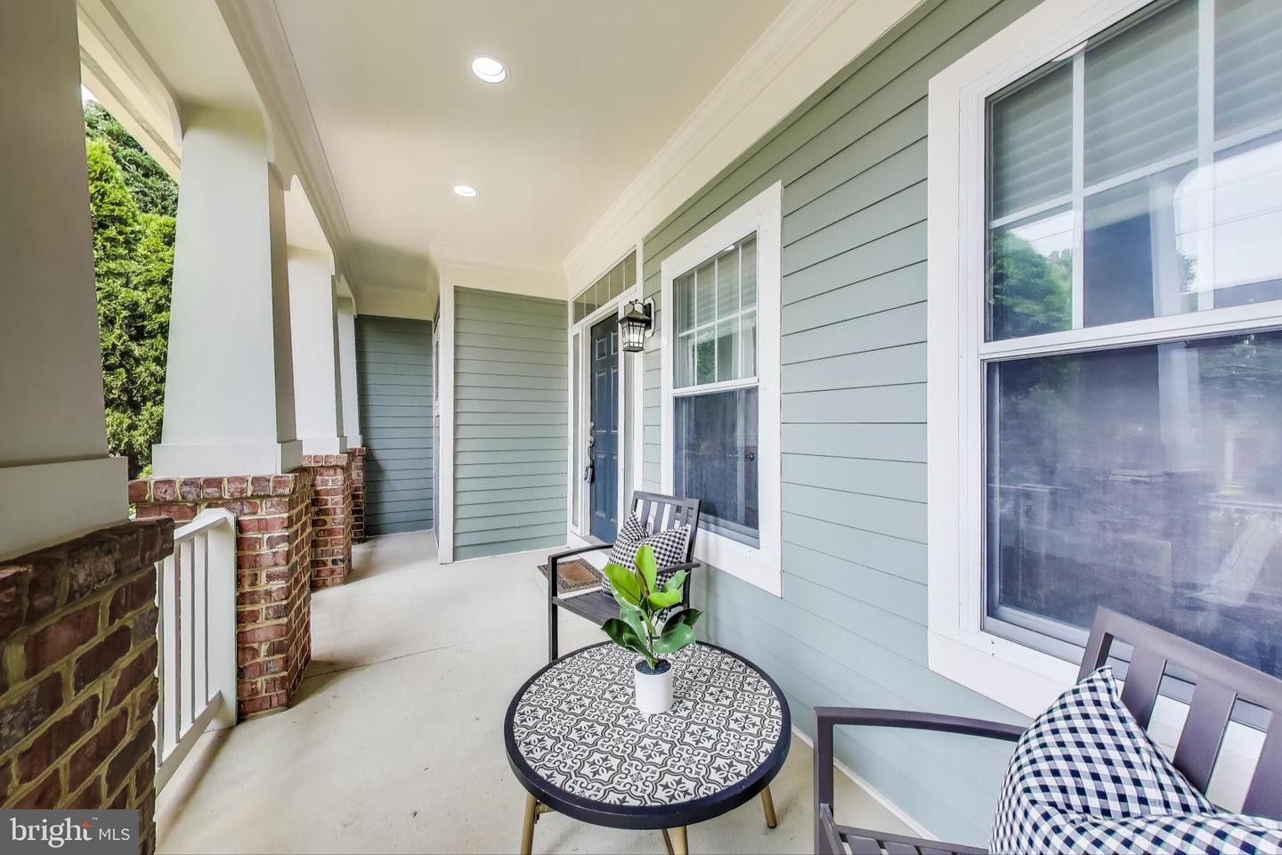 2177 S GLEBE RD, ARLINGTON, Virginia 22204, 4 Bedrooms Bedrooms, ,3 BathroomsBathrooms,Residential,For sale,2177 S GLEBE RD,VAAR2058688 MLS # VAAR2058688