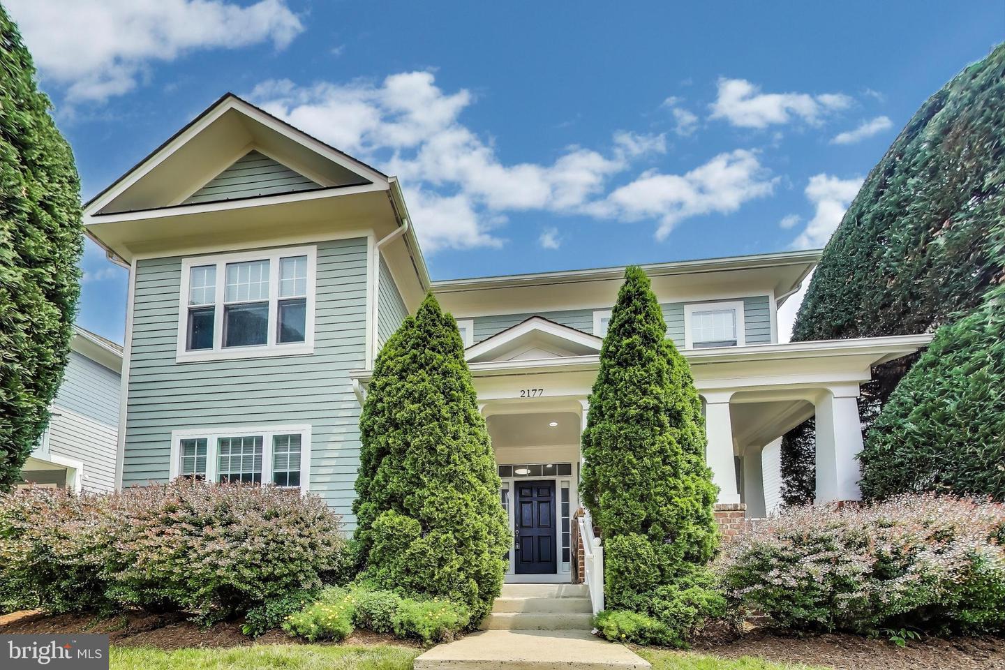2177 S GLEBE RD, ARLINGTON, Virginia 22204, 4 Bedrooms Bedrooms, ,3 BathroomsBathrooms,Residential,For sale,2177 S GLEBE RD,VAAR2058688 MLS # VAAR2058688