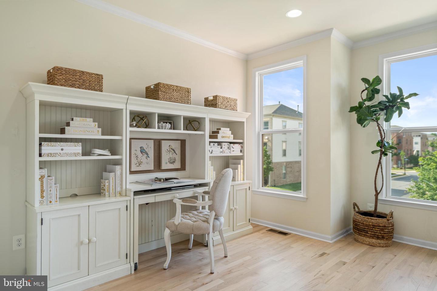 42265 HAMPTON WOODS TER, BRAMBLETON, Virginia 20148, 3 Bedrooms Bedrooms, ,3 BathroomsBathrooms,Residential,For sale,42265 HAMPTON WOODS TER,VALO2098742 MLS # VALO2098742