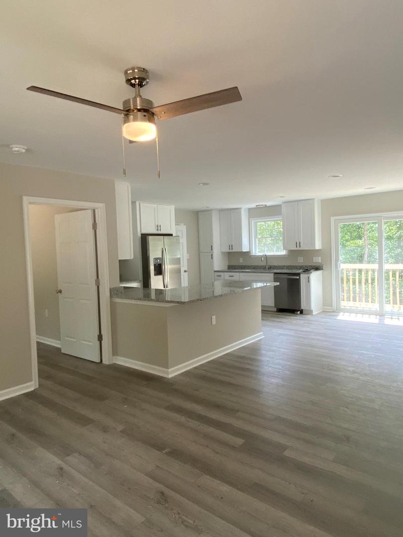 827 PANTHER DR., WINCHESTER, Virginia 22602, 3 Bedrooms Bedrooms, ,2 BathroomsBathrooms,Residential,For sale,827 PANTHER DR.,VAFV2034646 MLS # VAFV2034646