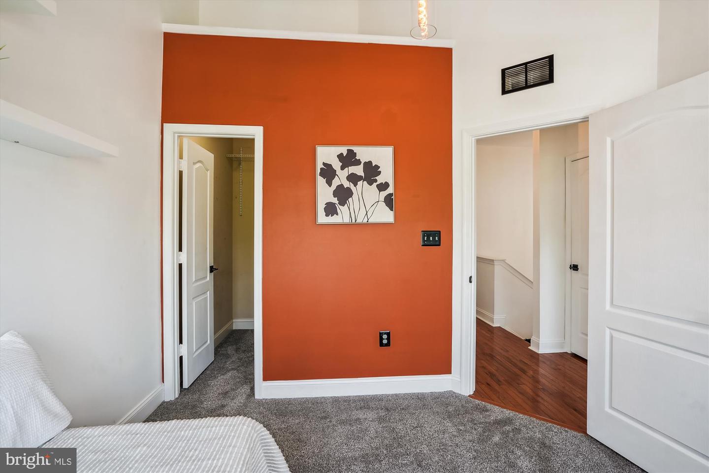 4409 POTOMAC HIGHLANDS CIR, TRIANGLE, Virginia 22172, 3 Bedrooms Bedrooms, ,2 BathroomsBathrooms,Residential,For sale,4409 POTOMAC HIGHLANDS CIR,VAPW2096274 MLS # VAPW2096274