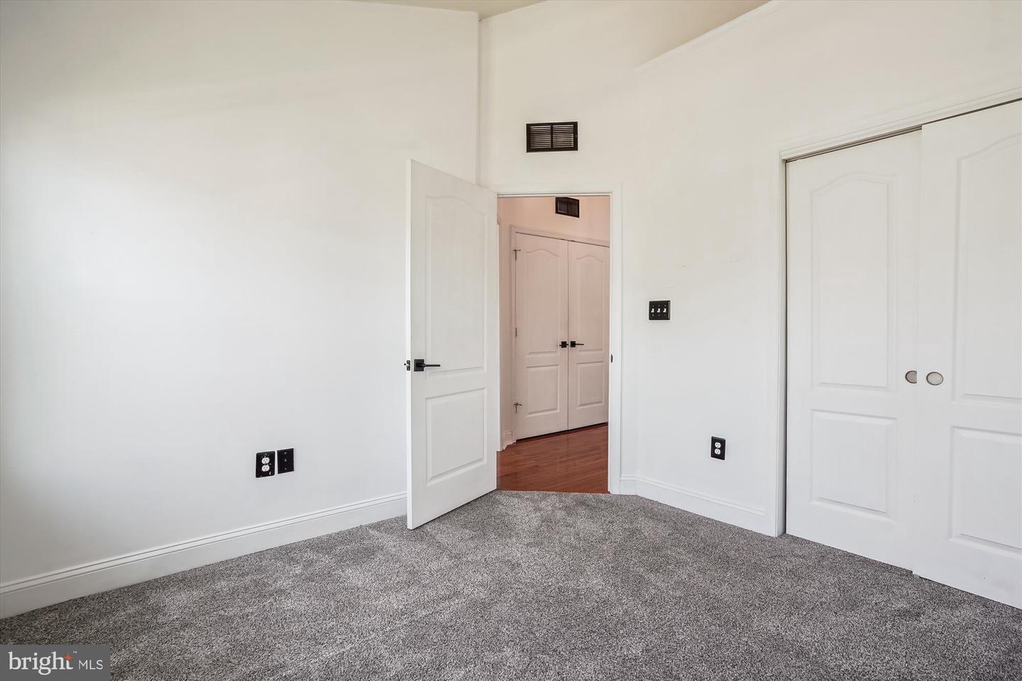 4409 POTOMAC HIGHLANDS CIR, TRIANGLE, Virginia 22172, 3 Bedrooms Bedrooms, ,2 BathroomsBathrooms,Residential,For sale,4409 POTOMAC HIGHLANDS CIR,VAPW2096274 MLS # VAPW2096274