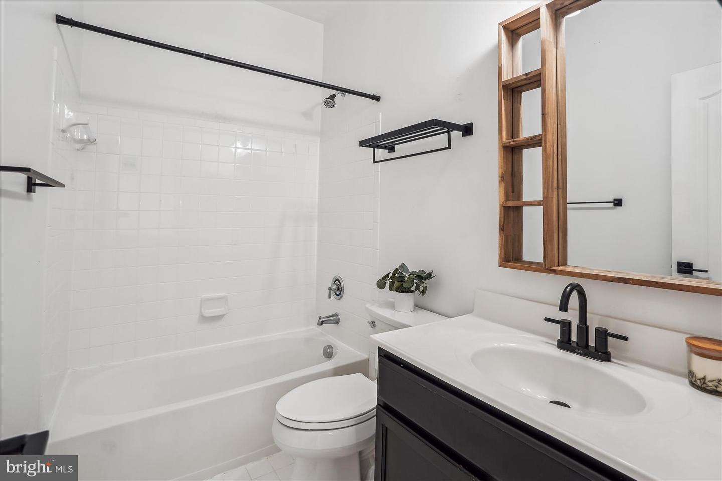 4409 POTOMAC HIGHLANDS CIR, TRIANGLE, Virginia 22172, 3 Bedrooms Bedrooms, ,2 BathroomsBathrooms,Residential,For sale,4409 POTOMAC HIGHLANDS CIR,VAPW2096274 MLS # VAPW2096274
