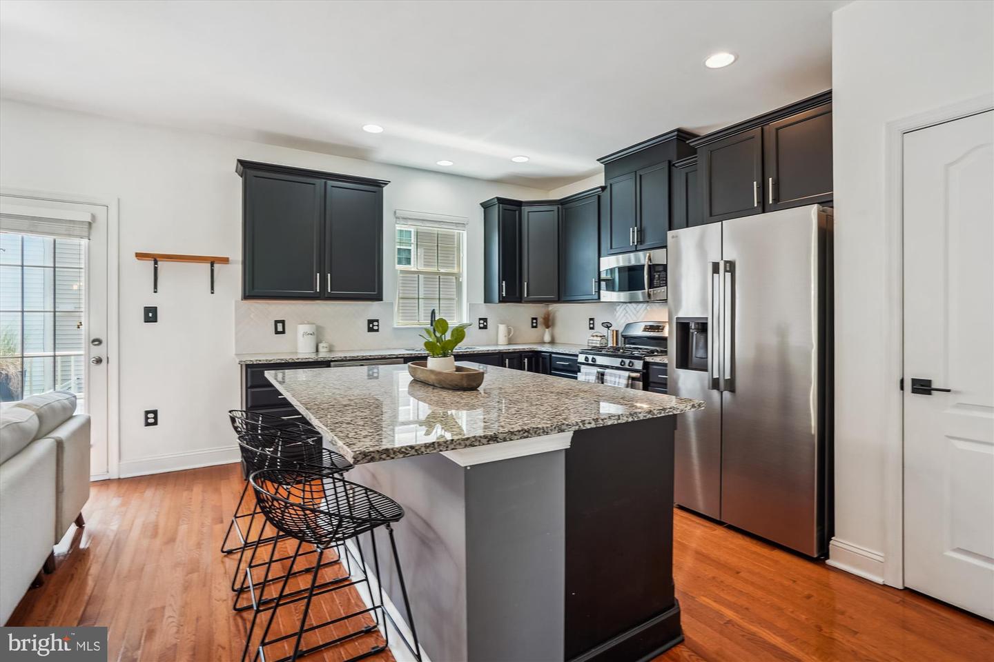 4409 POTOMAC HIGHLANDS CIR, TRIANGLE, Virginia 22172, 3 Bedrooms Bedrooms, ,2 BathroomsBathrooms,Residential,For sale,4409 POTOMAC HIGHLANDS CIR,VAPW2096274 MLS # VAPW2096274