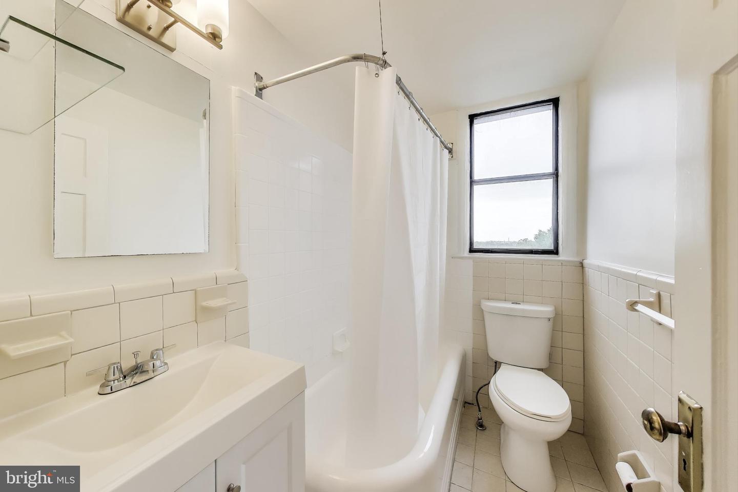 1365 KENNEDY ST NW #404, WASHINGTON, District Of Columbia 20011, 1 Bedroom Bedrooms, ,1 BathroomBathrooms,Residential,For sale,1365 KENNEDY ST NW #404,DCDC2204122 MLS # DCDC2204122