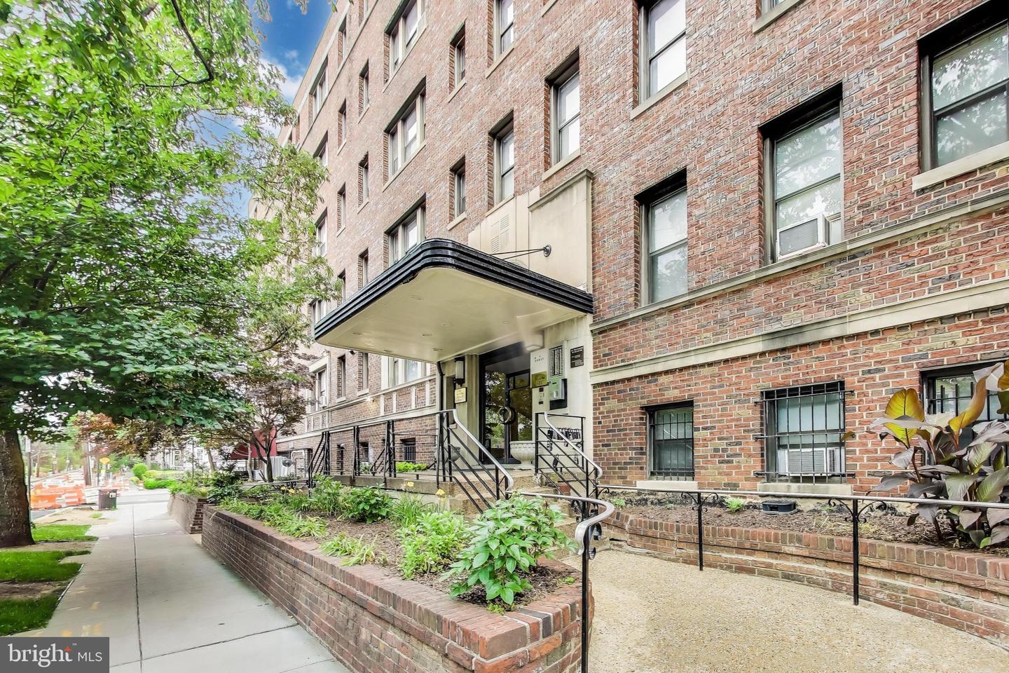 1365 KENNEDY ST NW #404, WASHINGTON, District Of Columbia 20011, 1 Bedroom Bedrooms, ,1 BathroomBathrooms,Residential,For sale,1365 KENNEDY ST NW #404,DCDC2204122 MLS # DCDC2204122