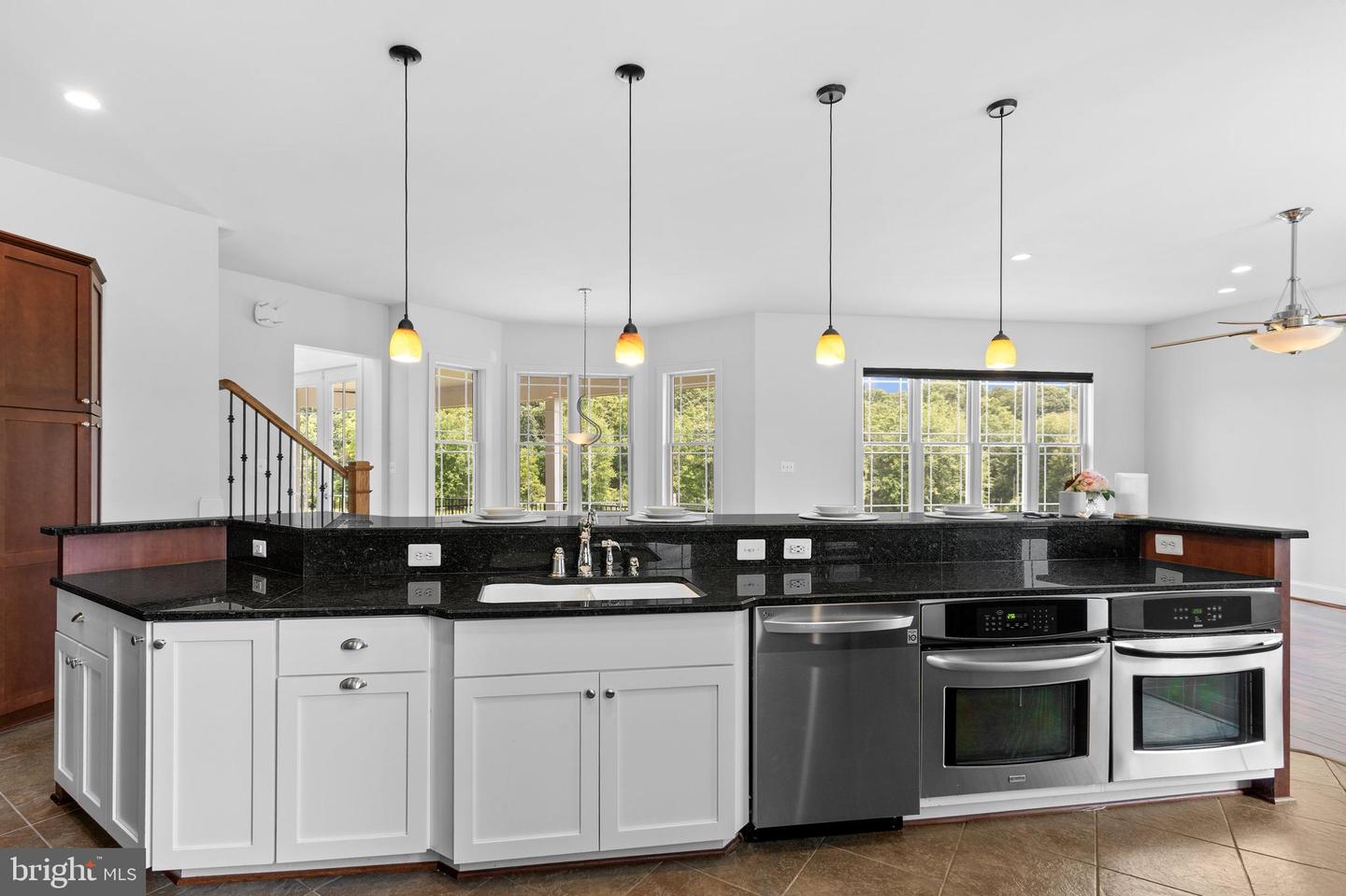 37016 LONGMOOR FARM LN, HILLSBORO, Virginia 20132, 7 Bedrooms Bedrooms, ,5 BathroomsBathrooms,Residential,For sale,37016 LONGMOOR FARM LN,VALO2098812 MLS # VALO2098812