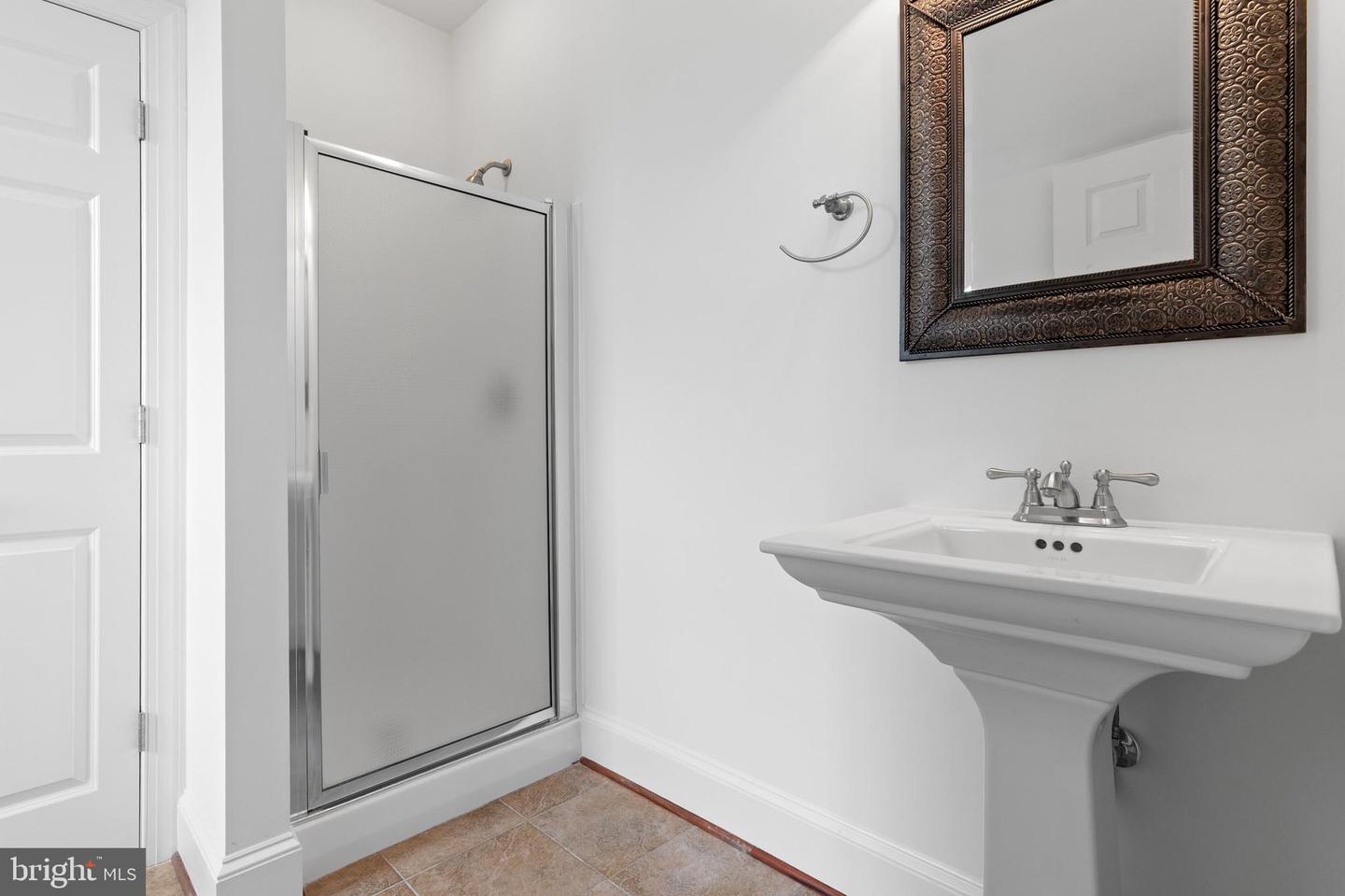 37016 LONGMOOR FARM LN, HILLSBORO, Virginia 20132, 7 Bedrooms Bedrooms, ,5 BathroomsBathrooms,Residential,For sale,37016 LONGMOOR FARM LN,VALO2098812 MLS # VALO2098812