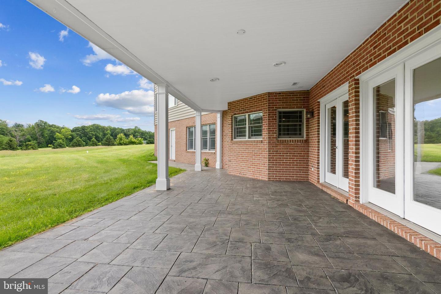 37016 LONGMOOR FARM LN, HILLSBORO, Virginia 20132, 7 Bedrooms Bedrooms, ,5 BathroomsBathrooms,Residential,For sale,37016 LONGMOOR FARM LN,VALO2098812 MLS # VALO2098812
