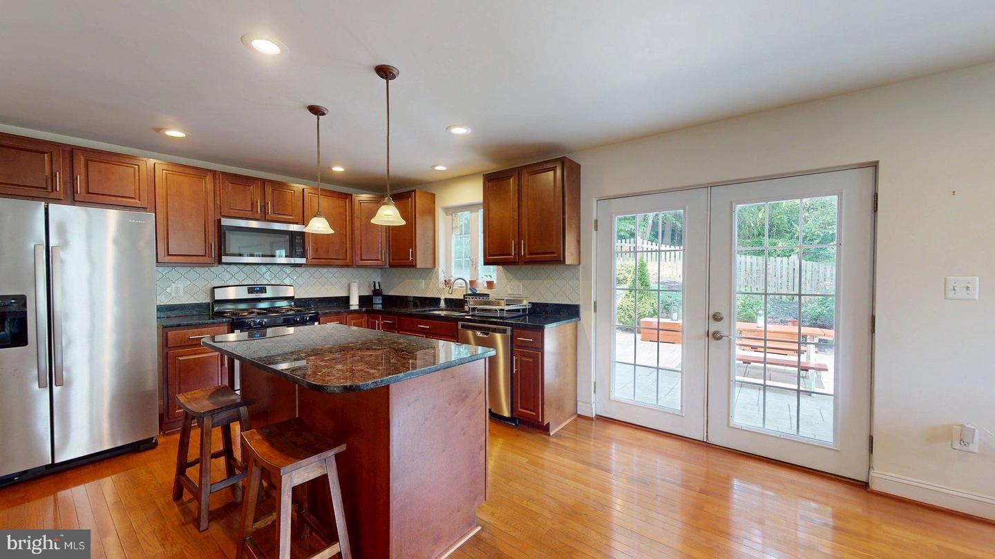 6219 ERMAN ST, BURKE, Virginia 22015, 5 Bedrooms Bedrooms, ,3 BathroomsBathrooms,Residential,For sale,6219 ERMAN ST,VAFX2245704 MLS # VAFX2245704