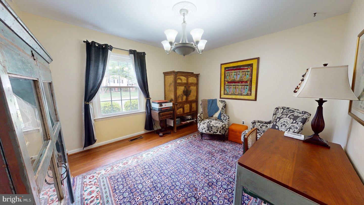 6219 ERMAN ST, BURKE, Virginia 22015, 5 Bedrooms Bedrooms, ,3 BathroomsBathrooms,Residential,For sale,6219 ERMAN ST,VAFX2245704 MLS # VAFX2245704