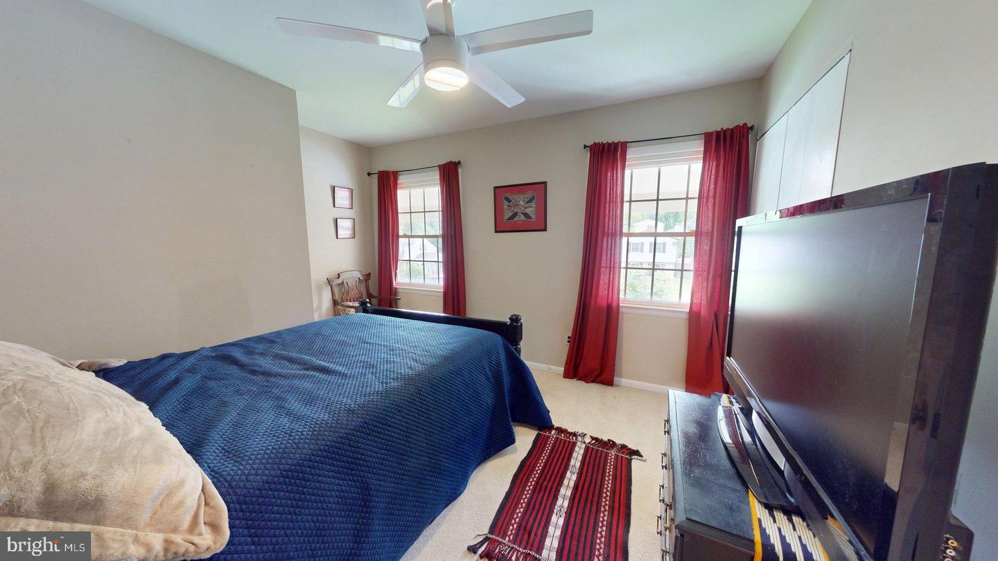6219 ERMAN ST, BURKE, Virginia 22015, 5 Bedrooms Bedrooms, ,3 BathroomsBathrooms,Residential,For sale,6219 ERMAN ST,VAFX2245704 MLS # VAFX2245704