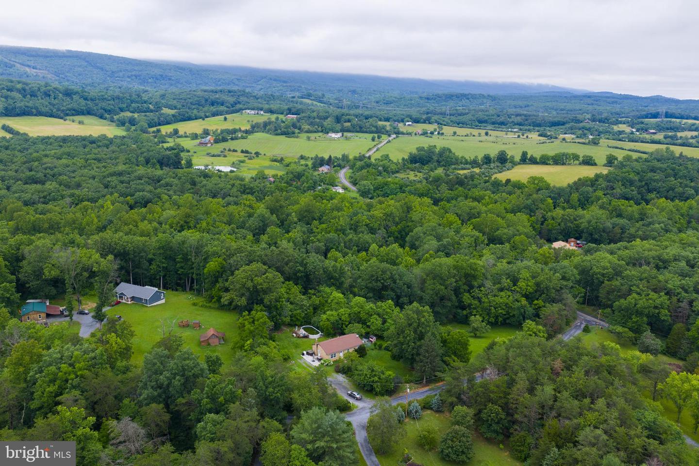 140 DUCK RUN LN, STAR TANNERY, Virginia 22654, 3 Bedrooms Bedrooms, ,1 BathroomBathrooms,Residential,For sale,140 DUCK RUN LN,VAFV2034672 MLS # VAFV2034672