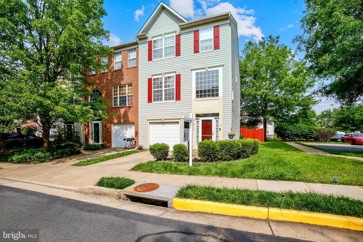 18778 TRIDENT SQ, LEESBURG, Virginia 20176, 3 Bedrooms Bedrooms, ,2 BathroomsBathrooms,Residential,For sale,18778 TRIDENT SQ,VALO2098846 MLS # VALO2098846