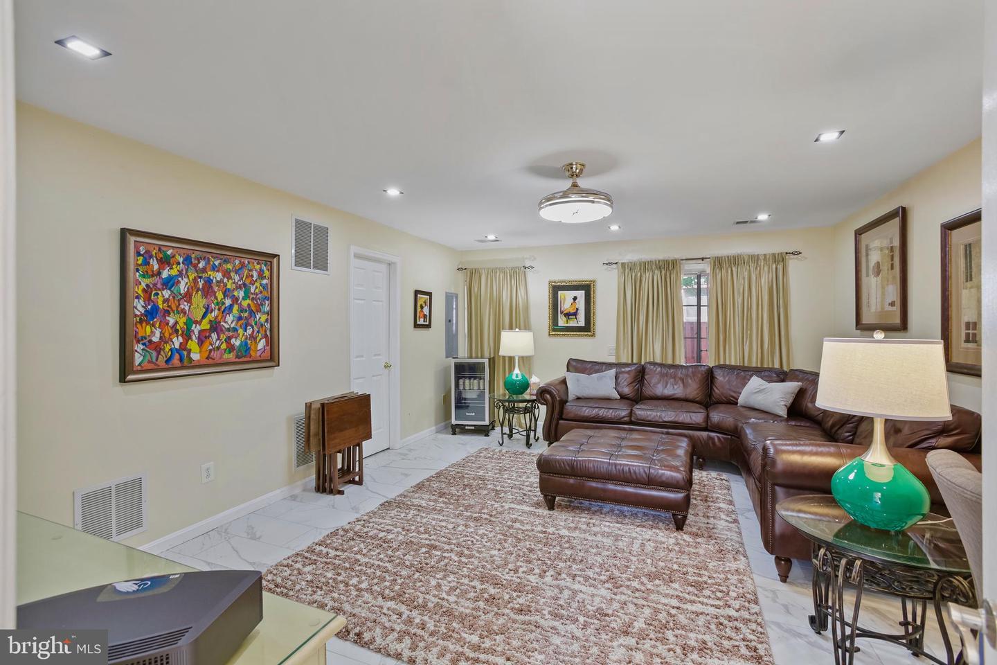 18778 TRIDENT SQ, LEESBURG, Virginia 20176, 3 Bedrooms Bedrooms, ,2 BathroomsBathrooms,Residential,For sale,18778 TRIDENT SQ,VALO2098846 MLS # VALO2098846
