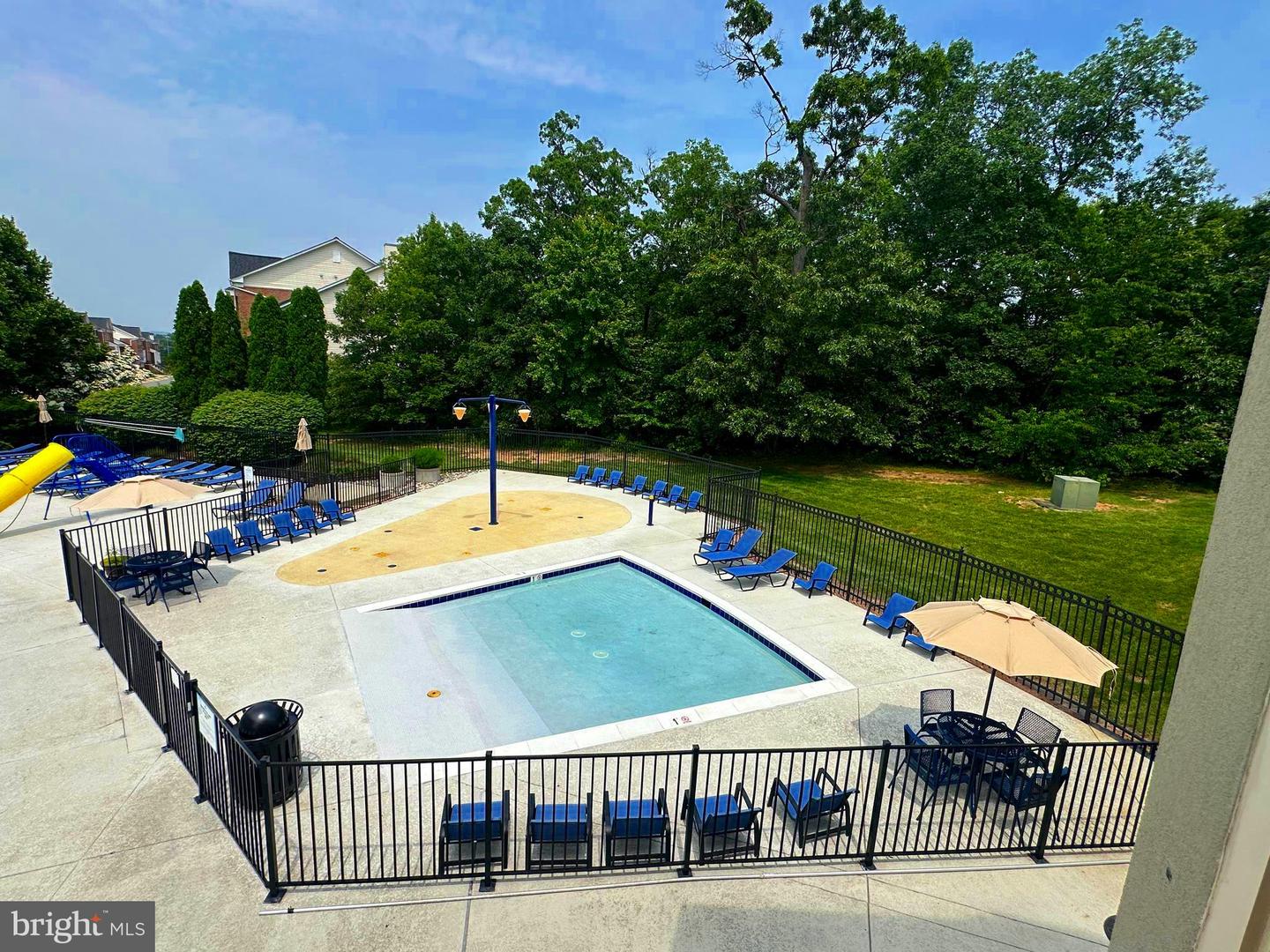 18778 TRIDENT SQ, LEESBURG, Virginia 20176, 3 Bedrooms Bedrooms, ,2 BathroomsBathrooms,Residential,For sale,18778 TRIDENT SQ,VALO2098846 MLS # VALO2098846