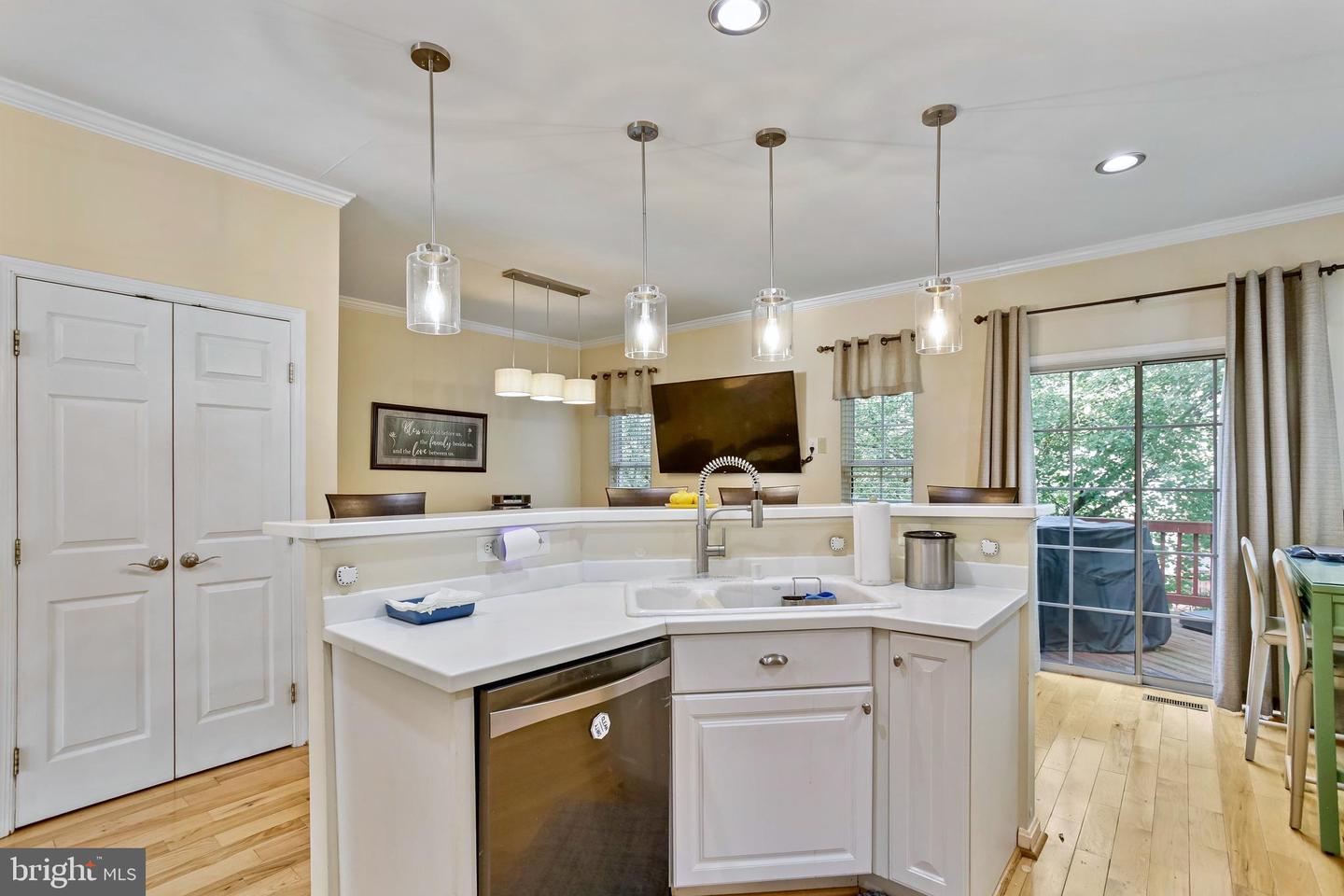 18778 TRIDENT SQ, LEESBURG, Virginia 20176, 3 Bedrooms Bedrooms, ,2 BathroomsBathrooms,Residential,For sale,18778 TRIDENT SQ,VALO2098846 MLS # VALO2098846
