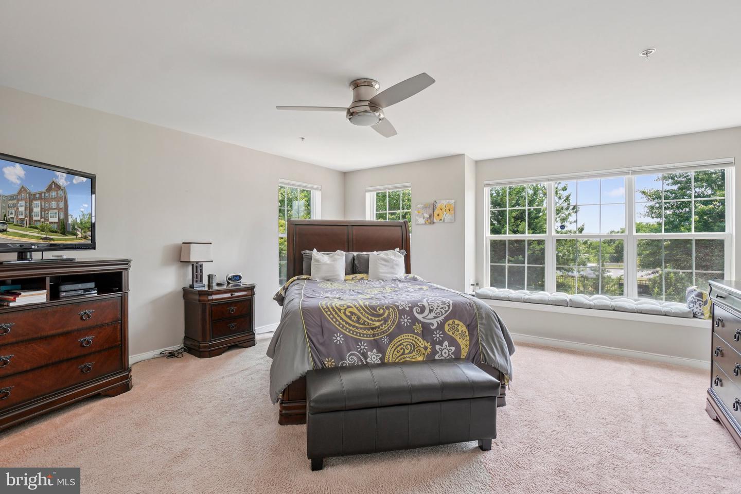 15232 TORBAY WAY #159, WOODBRIDGE, Virginia 22191, 2 Bedrooms Bedrooms, ,2 BathroomsBathrooms,Residential,For sale,15232 TORBAY WAY #159,VAPW2096376 MLS # VAPW2096376