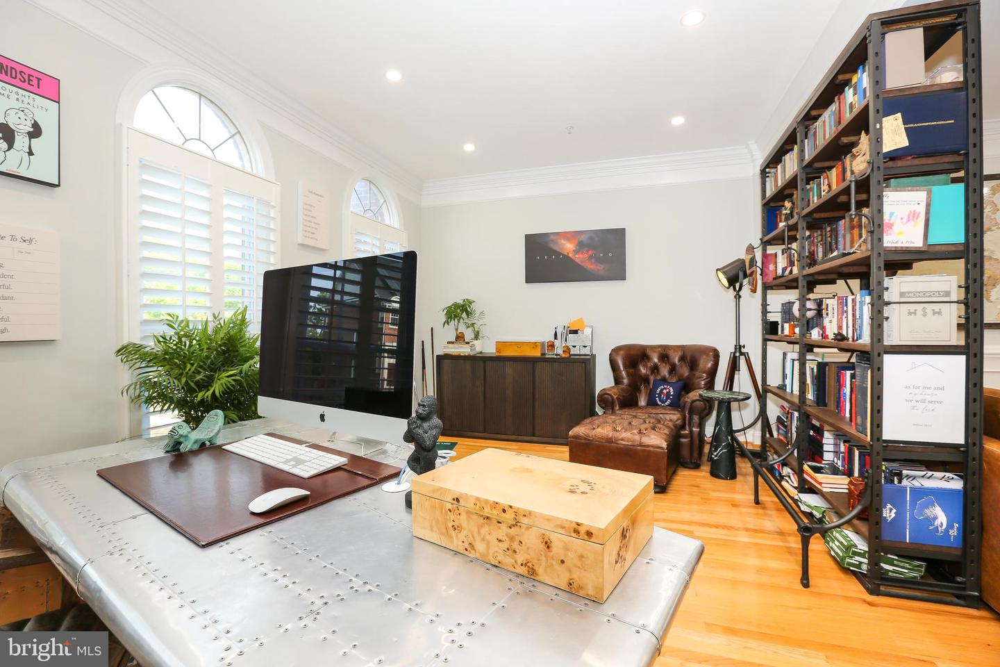 18495 PERDIDO BAY TER, LEESBURG, Virginia 20176, 3 Bedrooms Bedrooms, ,3 BathroomsBathrooms,Residential,For sale,18495 PERDIDO BAY TER,VALO2098858 MLS # VALO2098858