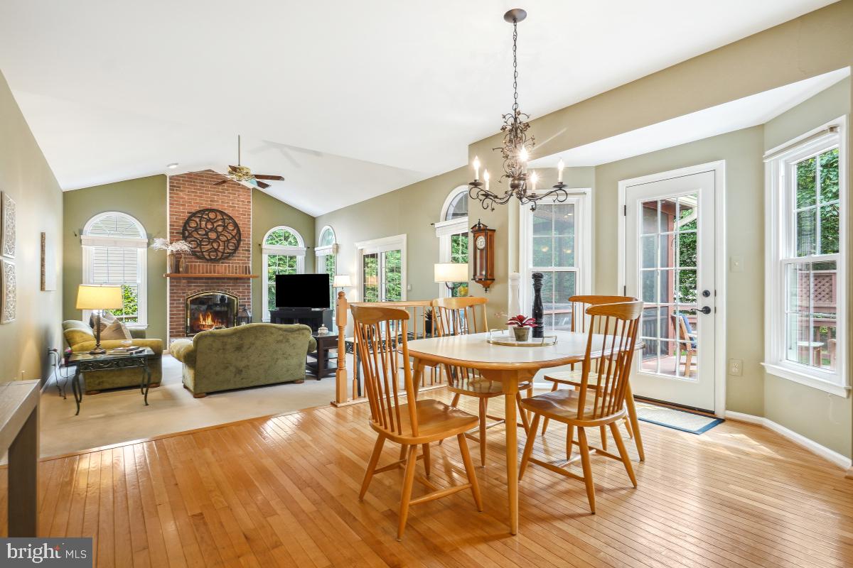 20479 QUARTERPATH TRACE CIR, STERLING, Virginia 20165, 4 Bedrooms Bedrooms, ,2 BathroomsBathrooms,Residential,For sale,20479 QUARTERPATH TRACE CIR,VALO2098862 MLS # VALO2098862
