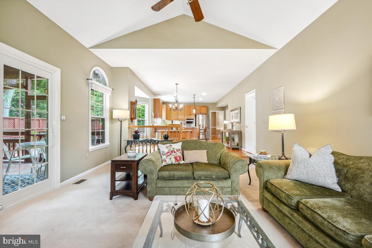 20479 QUARTERPATH TRACE CIR, STERLING, Virginia 20165, 4 Bedrooms Bedrooms, ,2 BathroomsBathrooms,Residential,For sale,20479 QUARTERPATH TRACE CIR,VALO2098862 MLS # VALO2098862