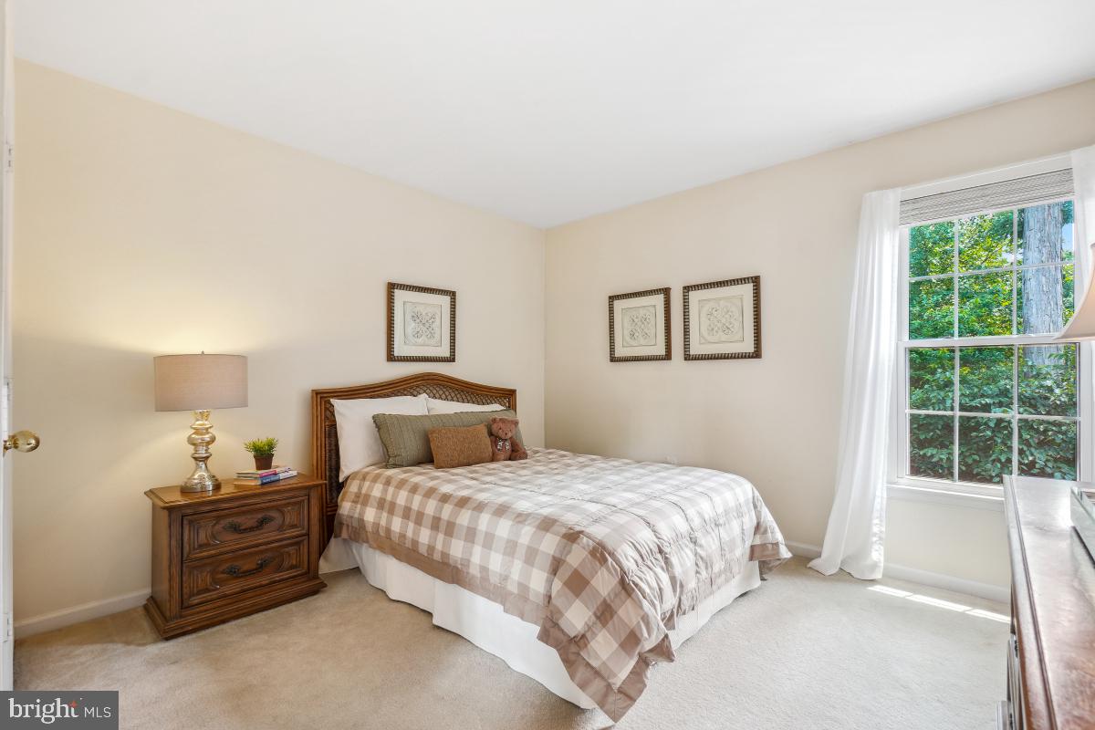 20479 QUARTERPATH TRACE CIR, STERLING, Virginia 20165, 4 Bedrooms Bedrooms, ,2 BathroomsBathrooms,Residential,For sale,20479 QUARTERPATH TRACE CIR,VALO2098862 MLS # VALO2098862