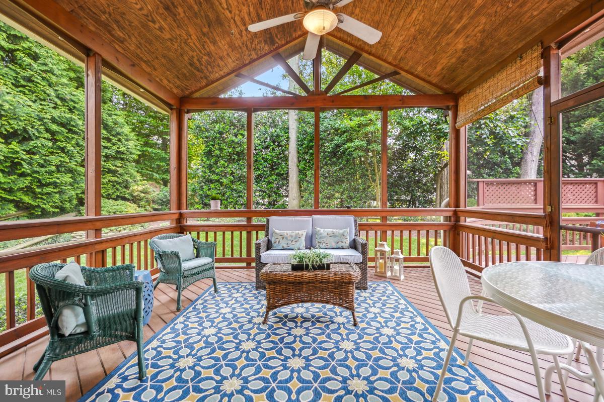 20479 QUARTERPATH TRACE CIR, STERLING, Virginia 20165, 4 Bedrooms Bedrooms, ,2 BathroomsBathrooms,Residential,For sale,20479 QUARTERPATH TRACE CIR,VALO2098862 MLS # VALO2098862