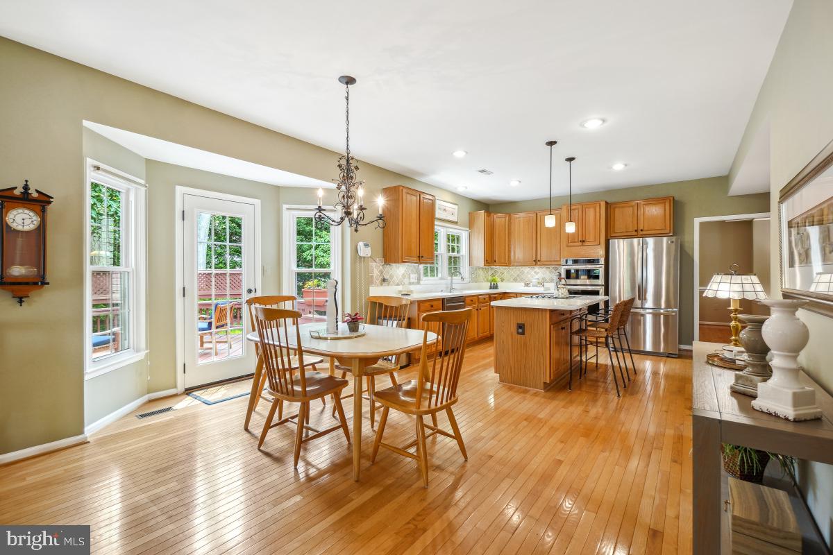 20479 QUARTERPATH TRACE CIR, STERLING, Virginia 20165, 4 Bedrooms Bedrooms, ,2 BathroomsBathrooms,Residential,For sale,20479 QUARTERPATH TRACE CIR,VALO2098862 MLS # VALO2098862