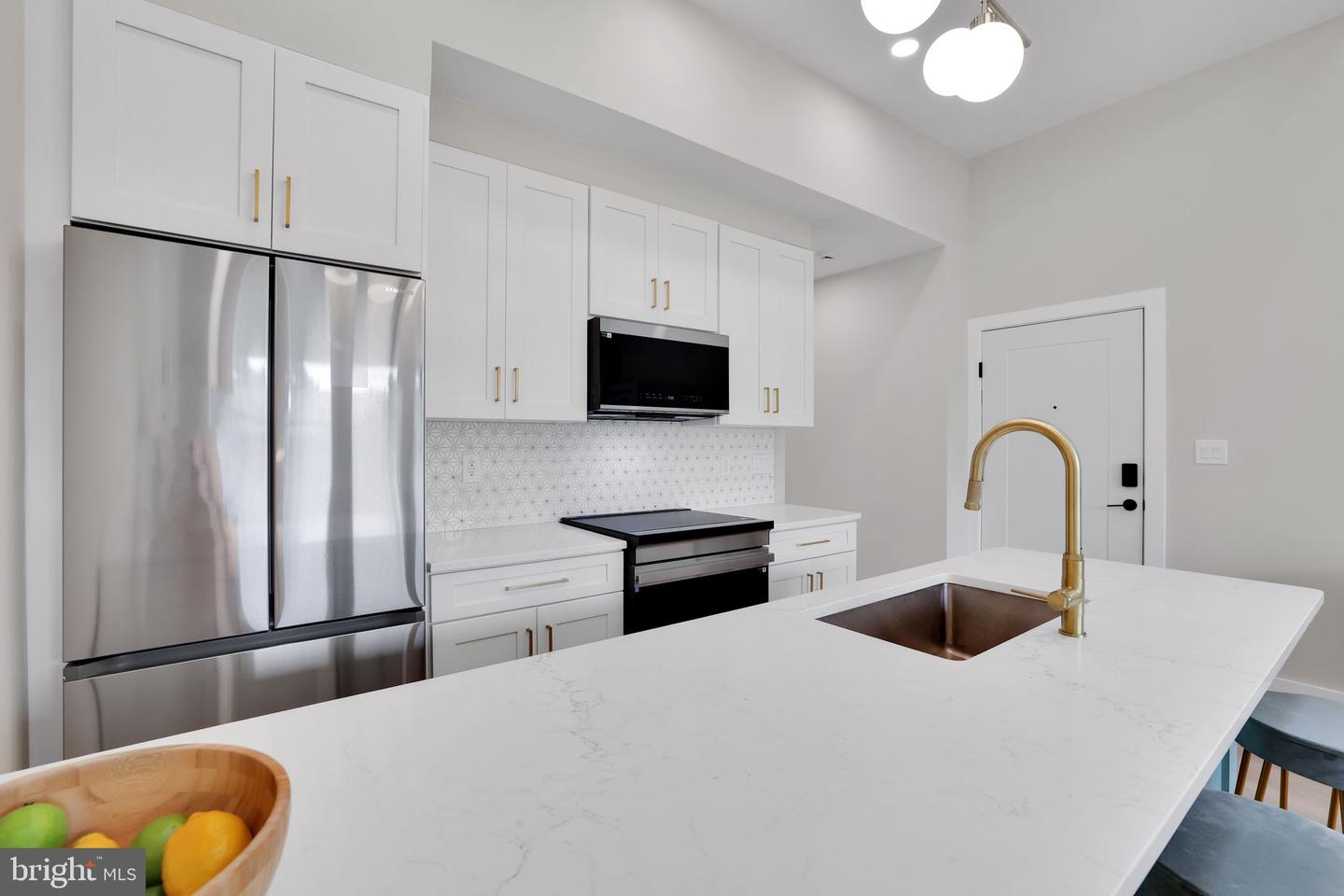 4019 9TH ST NE #3, WASHINGTON, District Of Columbia 20017, 2 Bedrooms Bedrooms, ,2 BathroomsBathrooms,Residential,For sale,4019 9TH ST NE #3,DCDC2204306 MLS # DCDC2204306