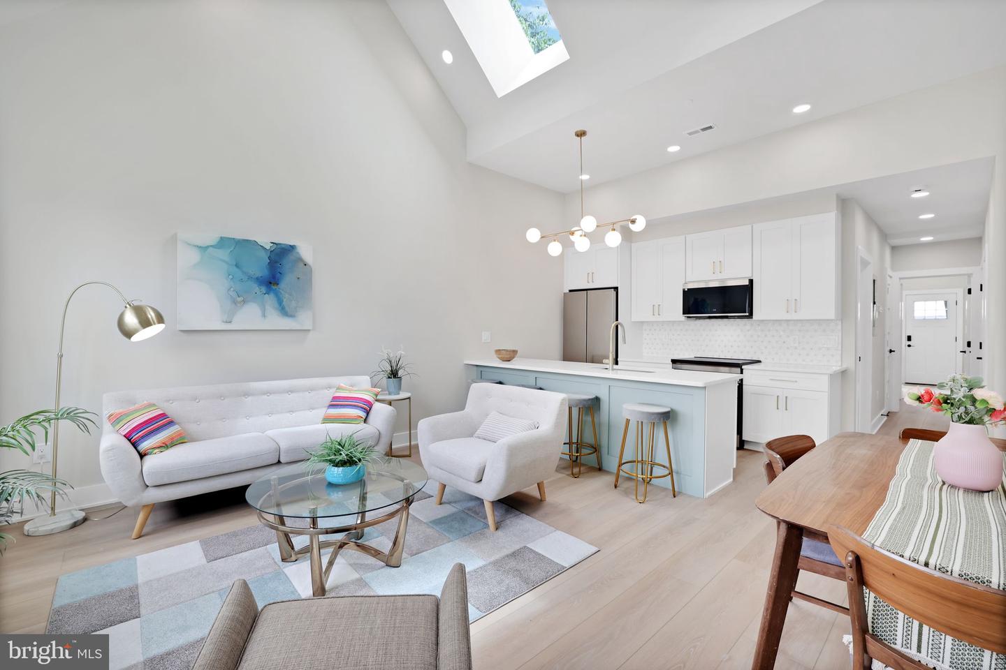 4019 9TH ST NE #3, WASHINGTON, District Of Columbia 20017, 2 Bedrooms Bedrooms, ,2 BathroomsBathrooms,Residential,For sale,4019 9TH ST NE #3,DCDC2204306 MLS # DCDC2204306