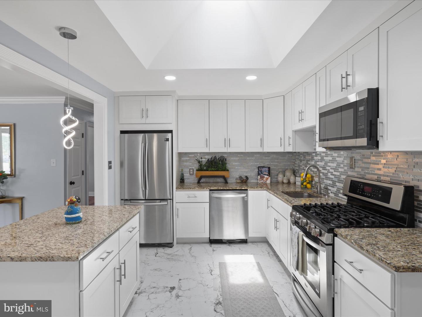 8211 HOCKING PL, ALEXANDRIA, Virginia 22309, 4 Bedrooms Bedrooms, ,2 BathroomsBathrooms,Residential,For sale,8211 HOCKING PL,VAFX2245808 MLS # VAFX2245808
