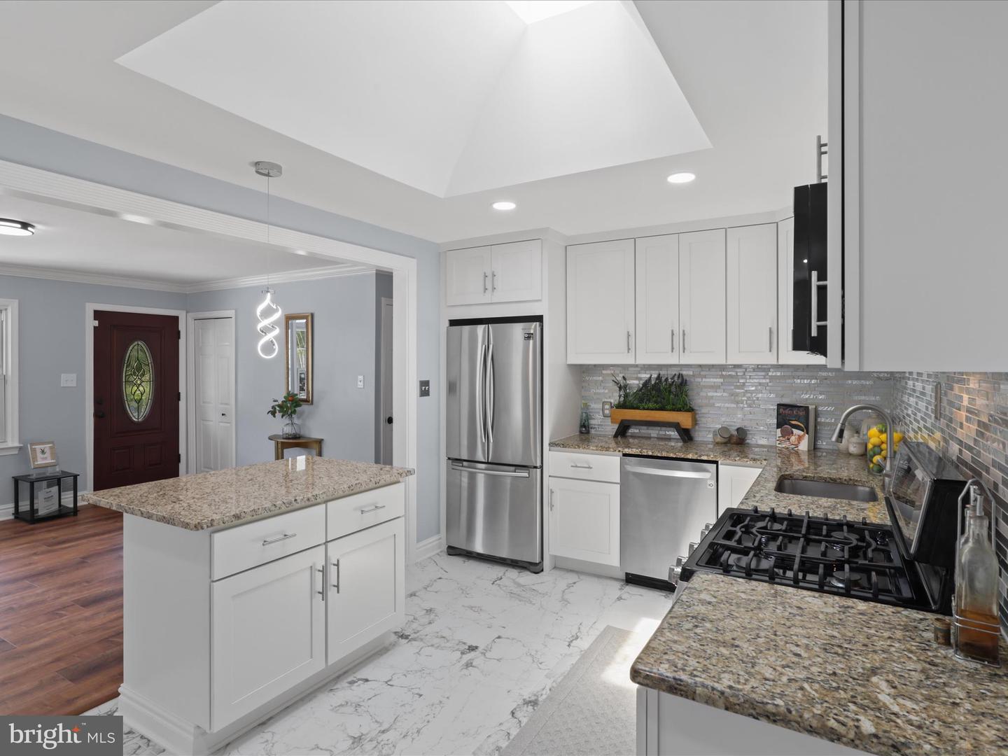 8211 HOCKING PL, ALEXANDRIA, Virginia 22309, 4 Bedrooms Bedrooms, ,2 BathroomsBathrooms,Residential,For sale,8211 HOCKING PL,VAFX2245808 MLS # VAFX2245808
