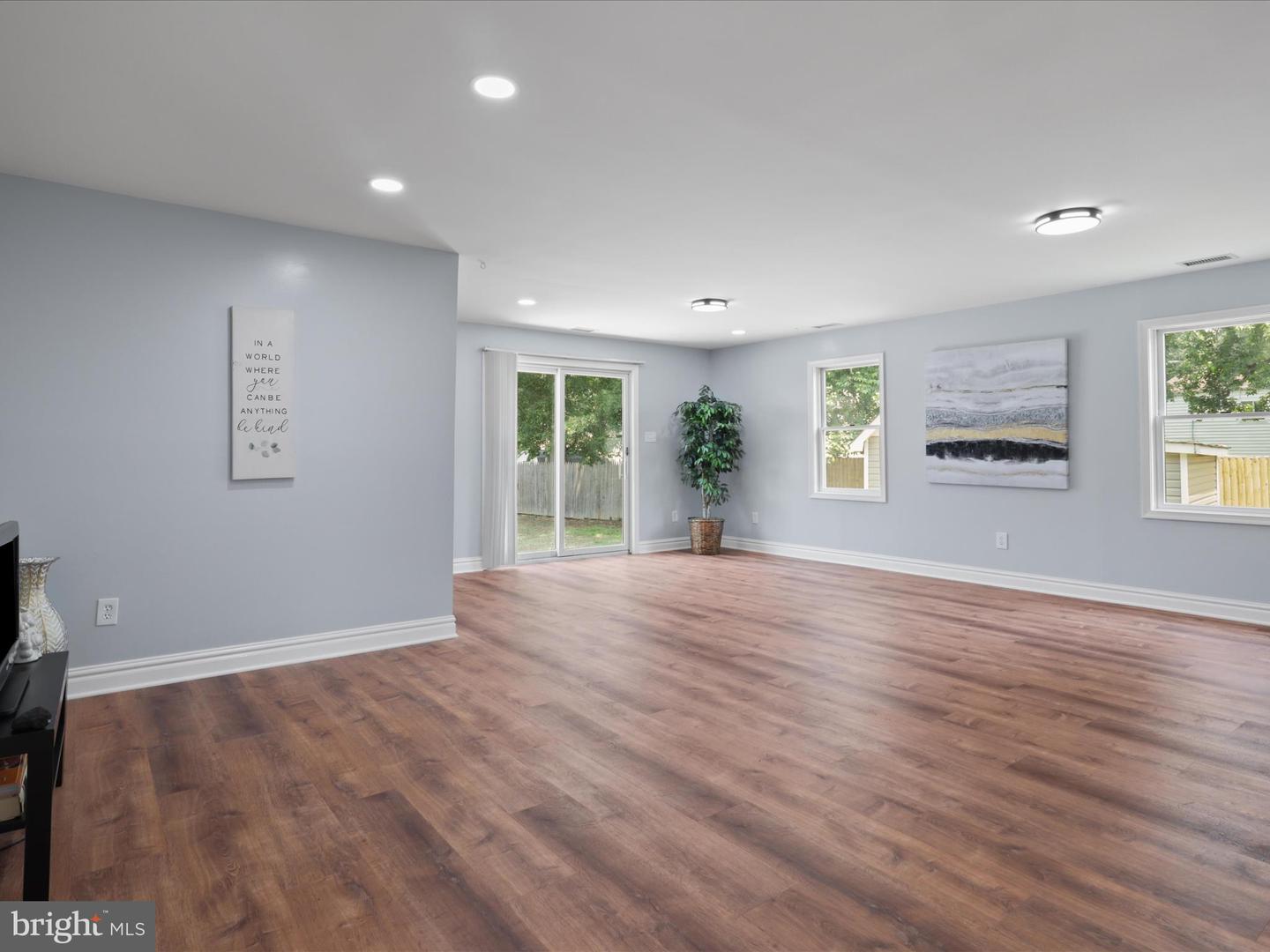 8211 HOCKING PL, ALEXANDRIA, Virginia 22309, 4 Bedrooms Bedrooms, ,2 BathroomsBathrooms,Residential,For sale,8211 HOCKING PL,VAFX2245808 MLS # VAFX2245808