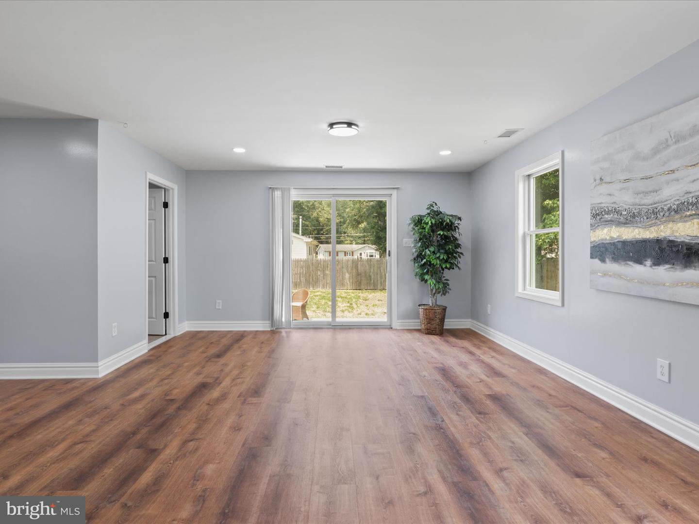 8211 HOCKING PL, ALEXANDRIA, Virginia 22309, 4 Bedrooms Bedrooms, ,2 BathroomsBathrooms,Residential,For sale,8211 HOCKING PL,VAFX2245808 MLS # VAFX2245808