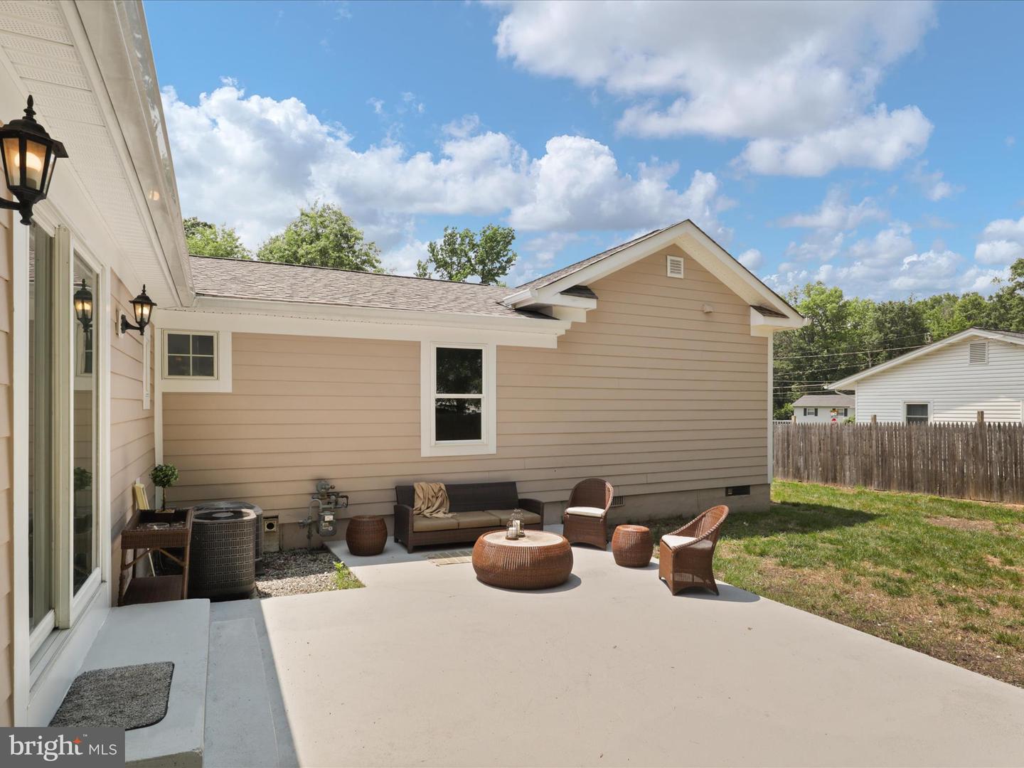 8211 HOCKING PL, ALEXANDRIA, Virginia 22309, 4 Bedrooms Bedrooms, ,2 BathroomsBathrooms,Residential,For sale,8211 HOCKING PL,VAFX2245808 MLS # VAFX2245808