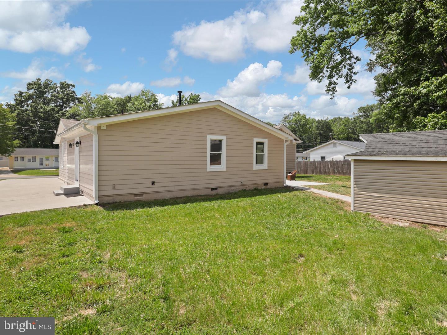 8211 HOCKING PL, ALEXANDRIA, Virginia 22309, 4 Bedrooms Bedrooms, ,2 BathroomsBathrooms,Residential,For sale,8211 HOCKING PL,VAFX2245808 MLS # VAFX2245808