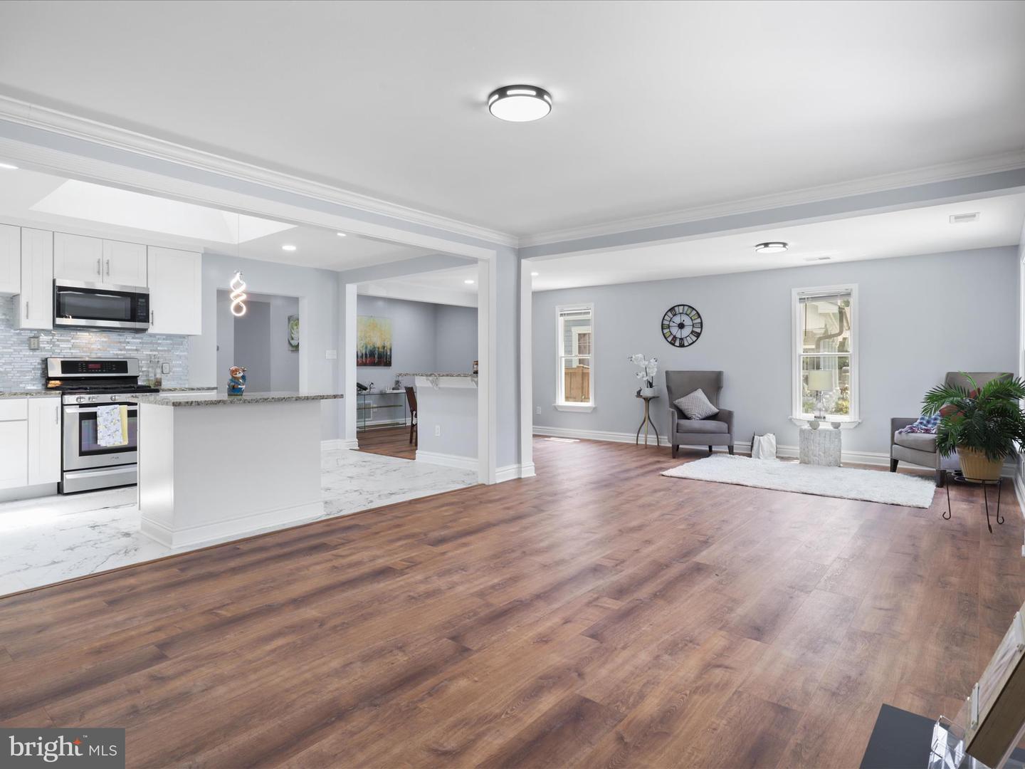 8211 HOCKING PL, ALEXANDRIA, Virginia 22309, 4 Bedrooms Bedrooms, ,2 BathroomsBathrooms,Residential,For sale,8211 HOCKING PL,VAFX2245808 MLS # VAFX2245808