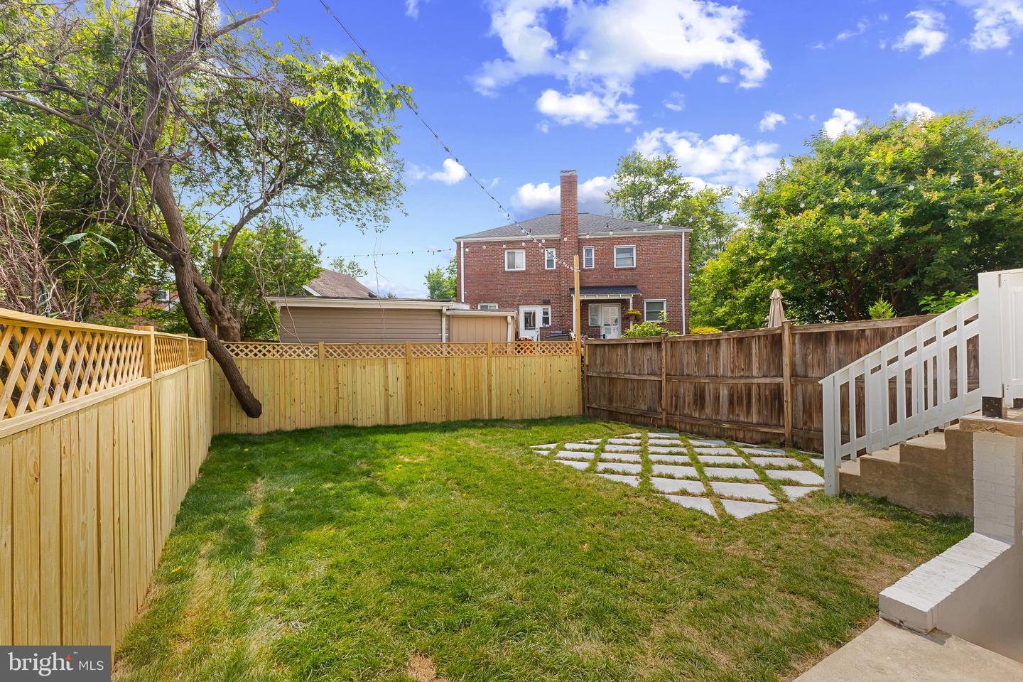 2402 E RANDOLPH AVE, ALEXANDRIA, Virginia 22301, 2 Bedrooms Bedrooms, ,2 BathroomsBathrooms,Residential,For sale,2402 E RANDOLPH AVE,VAAX2046172 MLS # VAAX2046172