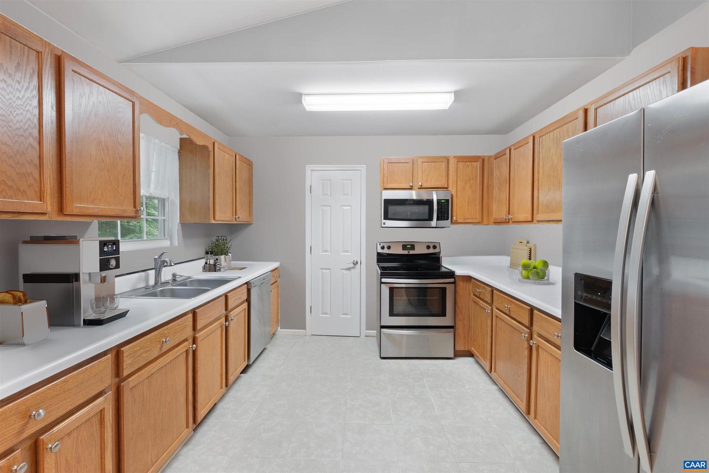 10 RIVER RIDGE DR, PALMYRA, Virginia 22963, 3 Bedrooms Bedrooms, ,2 BathroomsBathrooms,Residential,For sale,10 RIVER RIDGE DR,665402 MLS # 665402