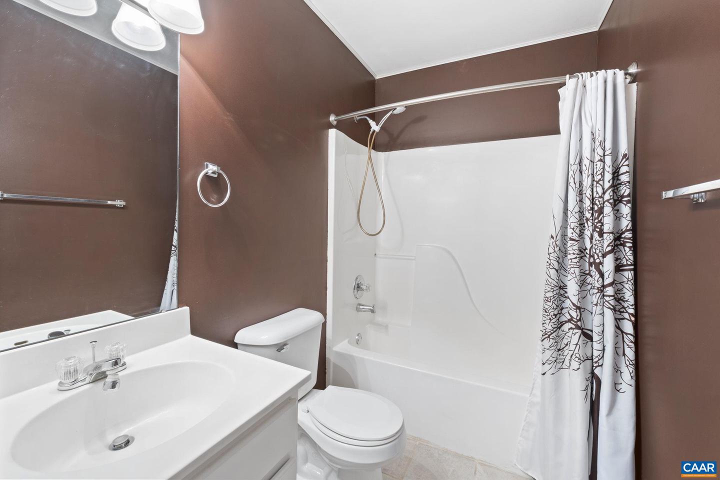 10 RIVER RIDGE DR, PALMYRA, Virginia 22963, 3 Bedrooms Bedrooms, ,2 BathroomsBathrooms,Residential,For sale,10 RIVER RIDGE DR,665402 MLS # 665402